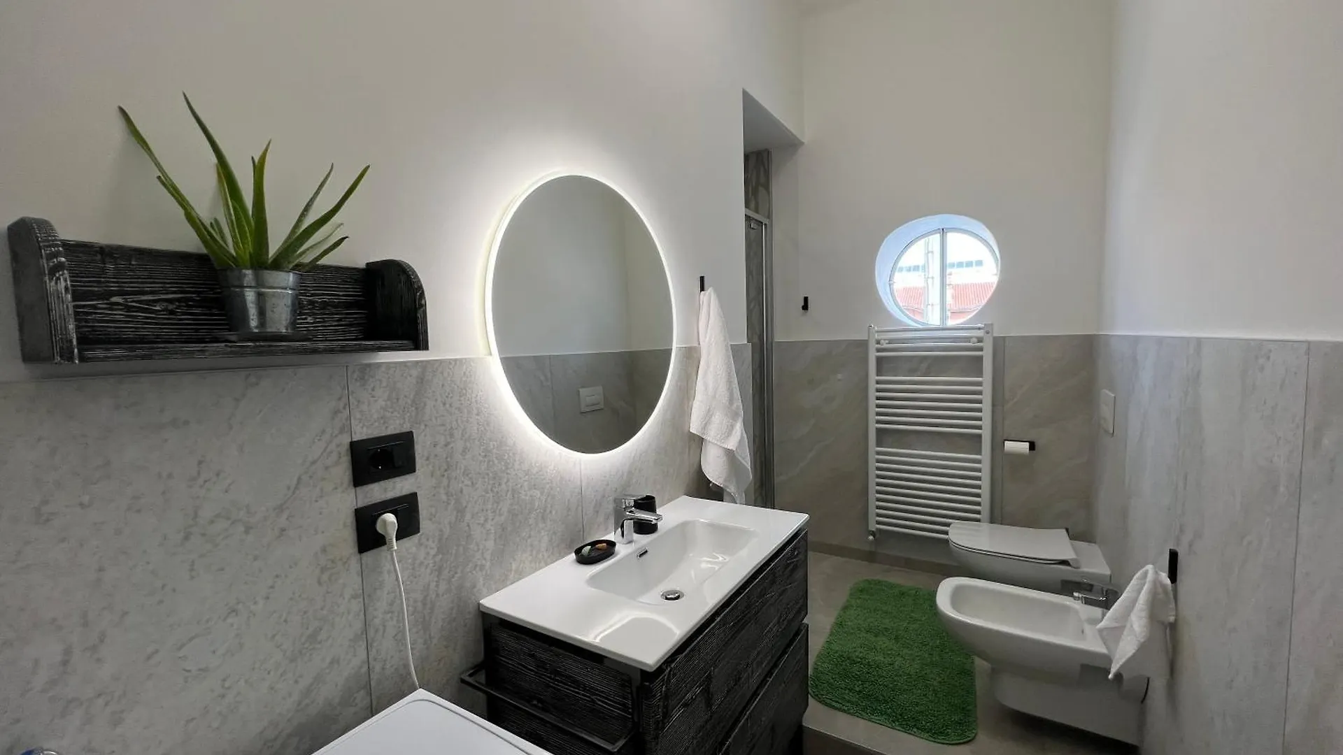 Casa Redona - Nuovo Elegante Loft Free Wifi 4 Pax Apartment Bergamo